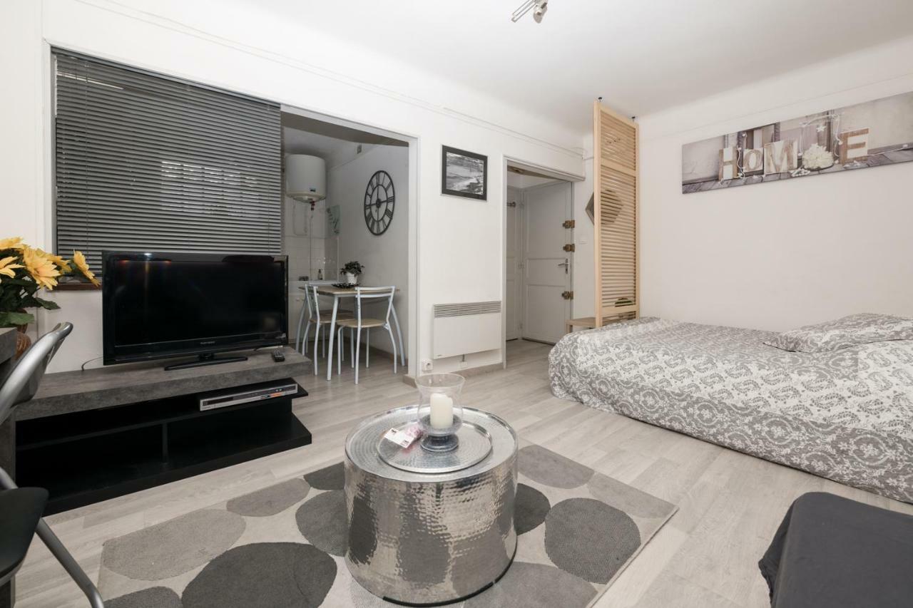 Studio Avec Vue Sur Les Arenes อาร์ลส์ ภายนอก รูปภาพ
